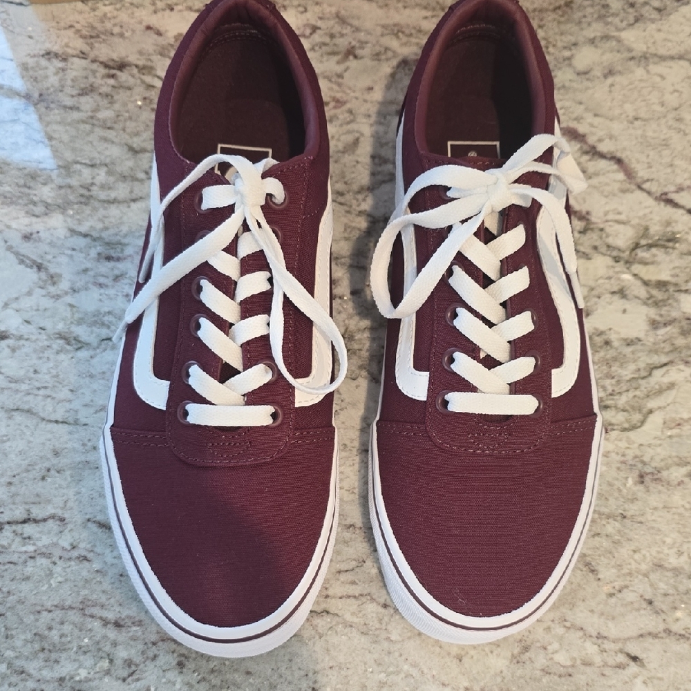 Vans Maroon Canvas Low-Top Sneakers with White Stripe